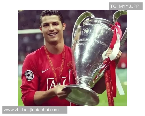 足球五大球星的精彩瞬间与传奇成就全解析 足球五大球星的精彩瞬间与传奇成就全解析